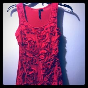 ♥️ Floral red top ♥️ Valentine’s Day ♥️